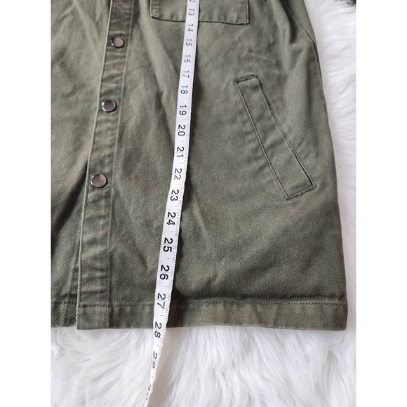 Forever 21 Mens Shirt Jacket Green Denim Snap Pockets Patches Streetwear S - Picture 4 of 6